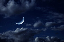 Sky_Night_Clouds_Moon_485427.jpg