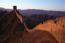 Great-Wall-with-William-Lindesay.jpg