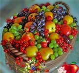 1651215722_44-vsegda-pomnim-com-p-tort-korzinka-s-fruktami-foto-44.jpg