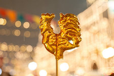 depositphotos_231791514-stock-photo-cockerel-candy-on-a-stick.jpg