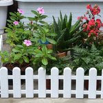 Plastic-White-Fence-Courtyard-Indoor-Fence-Kindergarten-Flower-Garden-Vegetable-Small-Fence-Ch...jpg