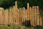 Garden-Fence-Wood-Fence-Demarcation-Paling-2759132.jpg